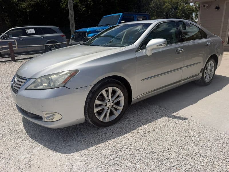2011 Lexus ES